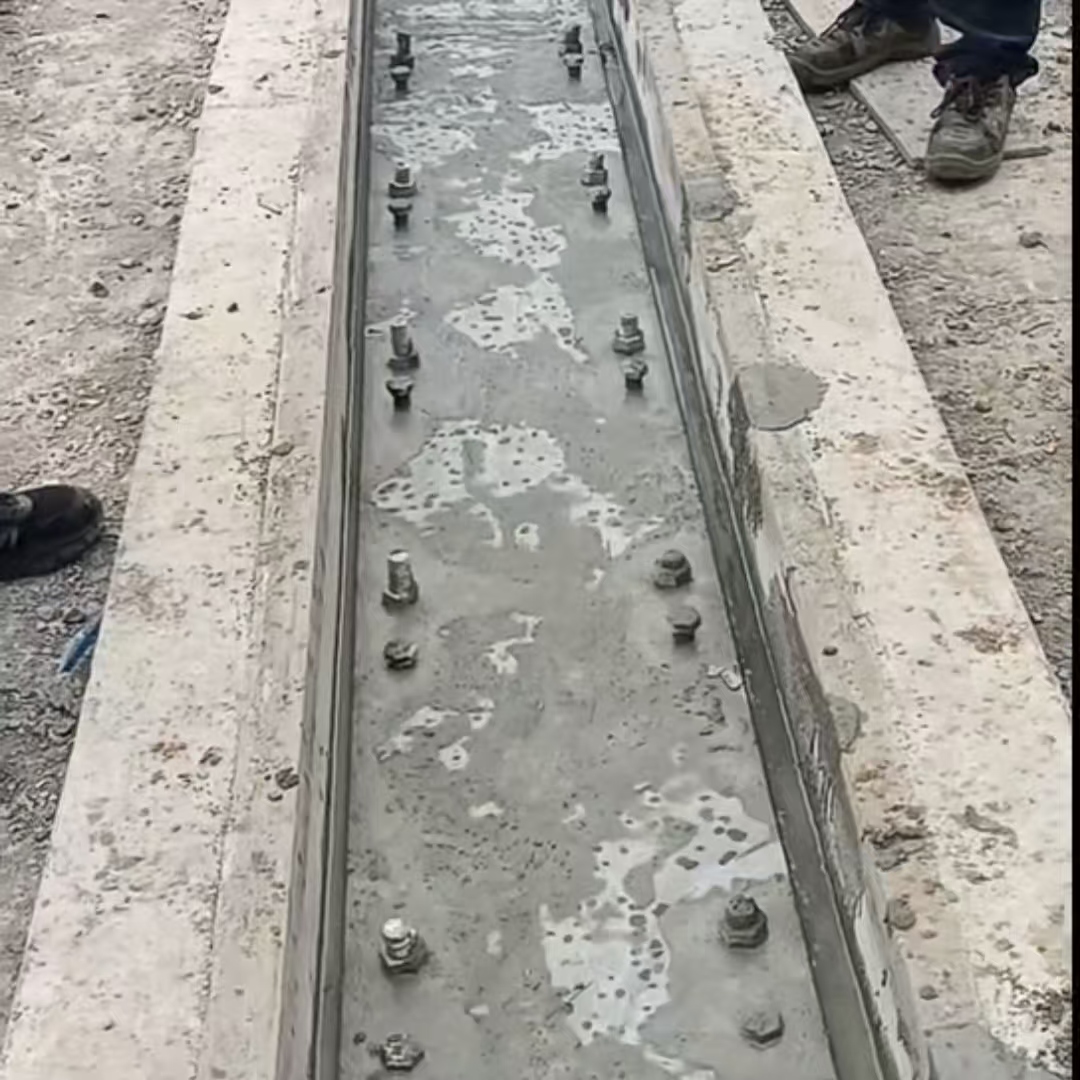 宝应环氧树脂轨道胶泥是什么？用在哪里？